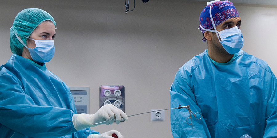 elegir al mejor equipo de cirujanos de columna en madrid