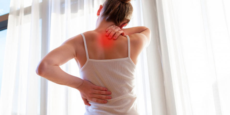 Qué hacer si aparece dolor de espalda tras el uso de tacones